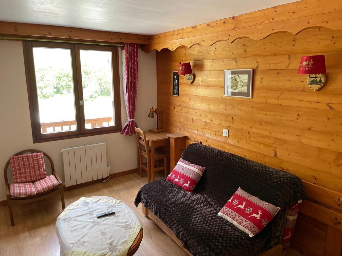 Appartement Le Chatelard Hotel La Vanoise Бессан Экстерьер фото